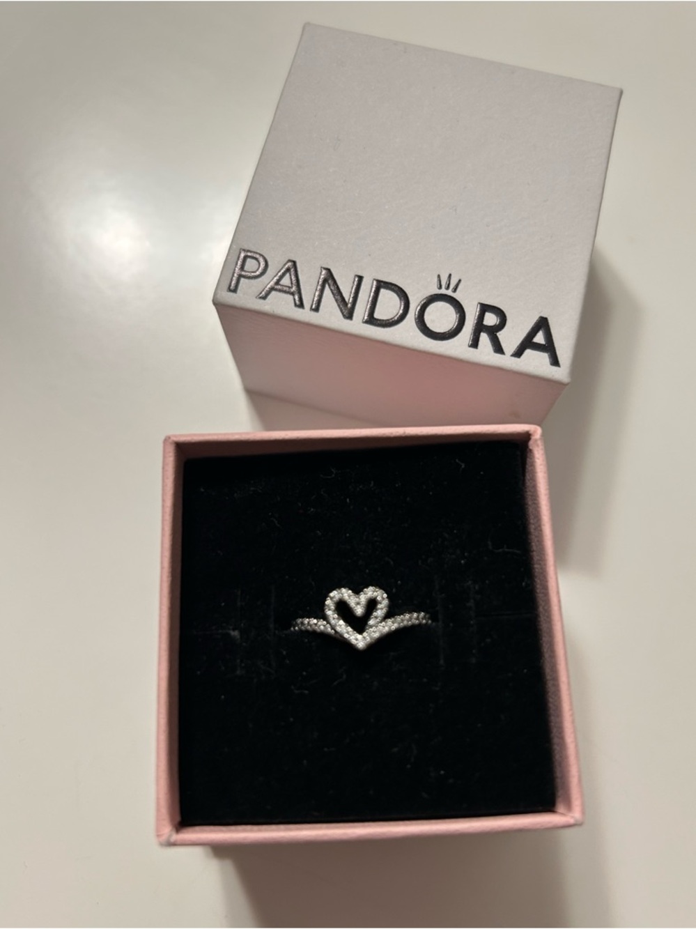 Pandora Wishbone Heart Ring Silver Sparkling Stones with Box Size 6 / 52
